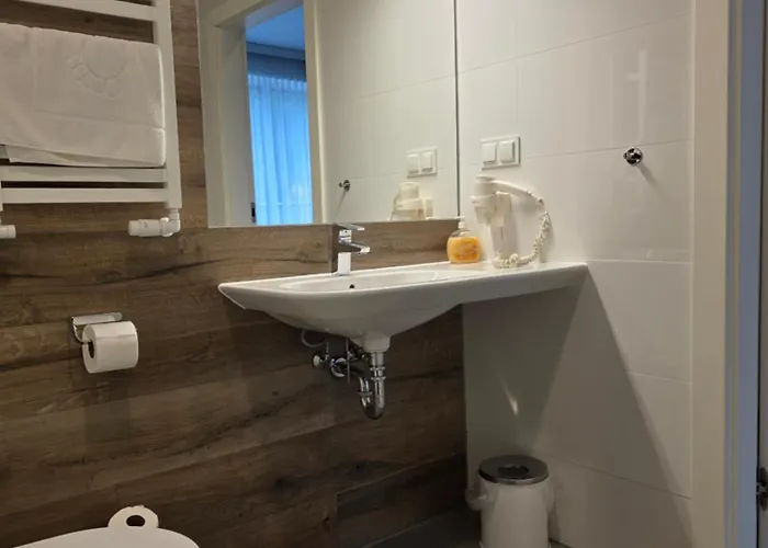Apartman Czarna Gora 412 3*